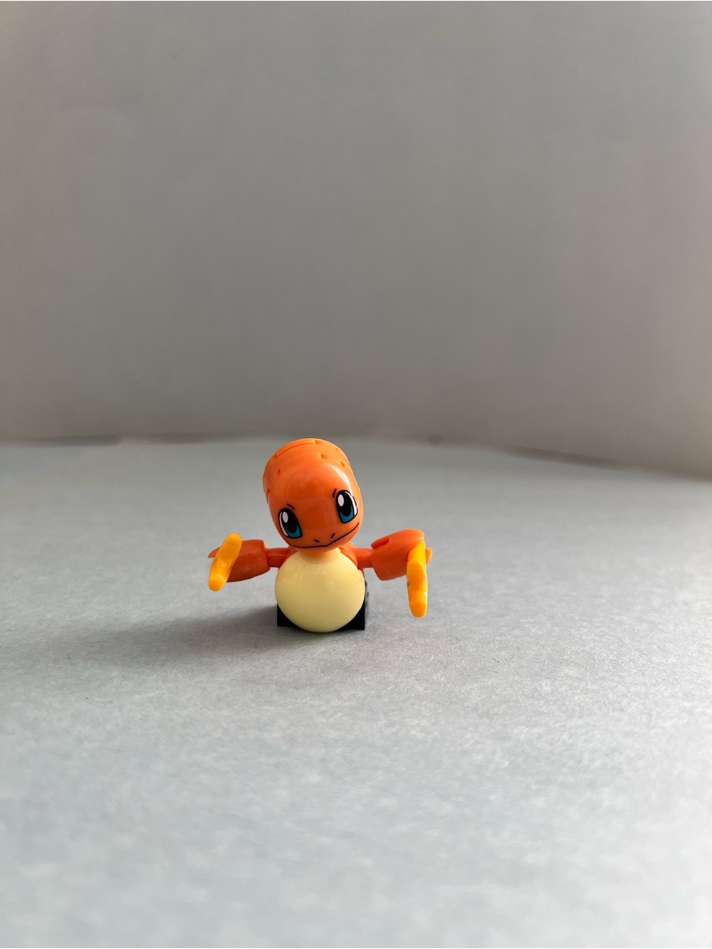 Mega Construx Pokemon Charmander Building Figure